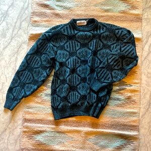 Vintage unisex sweater